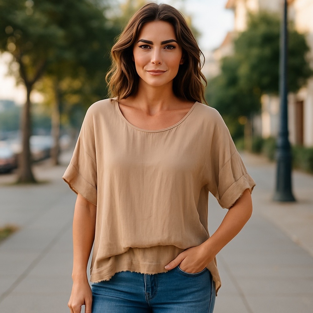 Soft layered top made in Italy